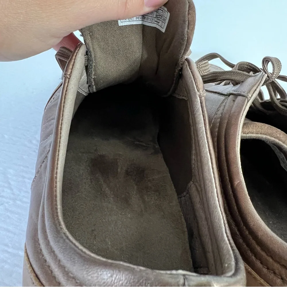 Vionic Copper Leather and Suede Willa Sneaker Size 10 Orthaheel Technology